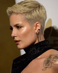 May 11, 2020 · the pixie cut can work for almost anyone as long as your face shape and hair texture is taken into account. 61 Pixie Cut Hairstyles For 2021 Best Short Pixie Haircuts Glamour