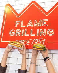 ✨LLEGÓ EL MOMENTO✨¡Disfruta DOBLEMENTE todo el día sin censura el sabor  100% a la parrilla y solo por hoy comparte: ☀️En la mañana: ¡2X99! Combo de  Croissant (Incluye: 2 Croissant, 2 papas