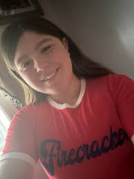 Did someone get an extra photo with the young lady at Michael Franti's show  in Hampton Beach, NH?