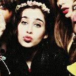 Louise Morello's Instagram, Twitter & Facebook