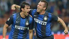 Ngày 04 tháng 1 năm 2011, phó chủ tịch adriano galliani giới thiệu cassano trong buổi họp báo chính thức và nói anh là bản hợp đồng đầu tiên của đội bóng trong kì chuyển nhượng mùa đông. 12 Inter Ideas Inter Milan Football Team Football