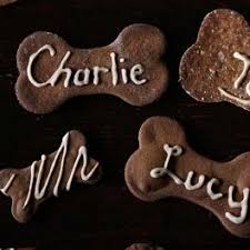 Biscuits Avec Le Nom De Chien Caroube Biscuits Personnalises Pour Chien Nom De Chien Biscuits Pour Chiens Biscuit Personnalise