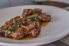 Maybe you would like to learn more about one of these? Ossobuco In Umido Cotto In Padella Seduti A Tavola