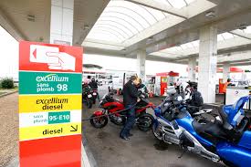 Check spelling or type a new query. Les Carburants A Prix Coutant Chez Leclerc Et Carrefour Moto Station