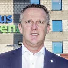 John van den Brom (@vandenbrom1966)