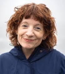 Susan Brander's Instagram, Twitter & Facebook