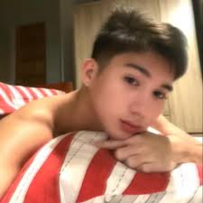 Kim Chiu updated her profile picture.