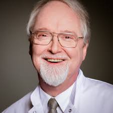 Zum Tod von Professor Budde