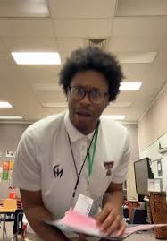 I still haven’t seen Sean😭😭