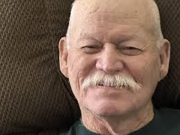 Edgar Hullon Driver's Memorial Website