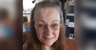 Sharon Murrell's Instagram, Twitter & Facebook