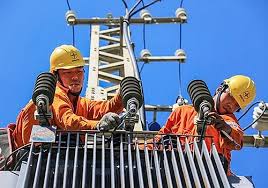 Hà nội lúc này lạnh đến kinh ngạc, nên nếu bạn muốn trải nghiệm cái lạnh cắt da cắt thịt thì đừng chần chừ mà đặt chân đến hà nội vào dịp này nhé. Lá»‹ch Cáº¯t Ä'iá»‡n Táº¡i Ha Ná»™i Ngay 7 6 2020