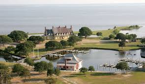 I'm traveling to corolla next week for a quick getaway with some friends and it looks like as of now there will be some wind. Catie S Castle Specialty Hotel Reviews Corolla Nc Outer Banks Tripadvisor