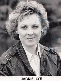 Jackie Lye Brush Strokes Harrys Mad The Bill Heartbeat Hand Signed Photo