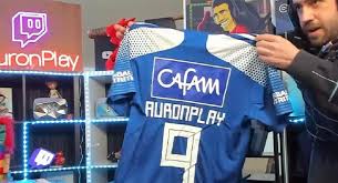 Tristeza sí tengo, porque no ganamos y estamos en esa posición, pero el equipo tiene con qué. Auronplay Mostro El Regalo Que Le Hizo Millonarios