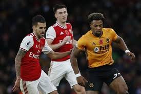 The victory sees wolves move up to sixth place while arsenal are left languishing in 14th after another defeat. Wolves Vs Arsenal Meriam London Dekati Zona Liga Europa Halaman All Kompas Com