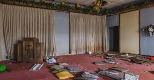 Man Explores An Abandoned Funeral Home And Discovers Bodies Still In Caskets Funeral Home Casket Funeral