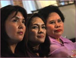 Senator Risa Hontiveros