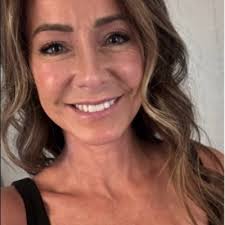 What a privilege I had to share the stage with this rockstar panel of cash  automation and industry trend experts at Diebold Nixdorf #Intersect2024  this week!