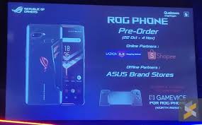 In terms of price, the rog phone ii elite version which offers 512gb storage goes for rm 3,499 while the ultimate version 1tb model is listed at rm 4,499. Asus Rog Phone Has Finally Launched In Malaysia Here S Everything You Need To Know Soyacincau Com