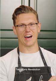 Josh's Epic Pizza Crust Challenge at Kroger