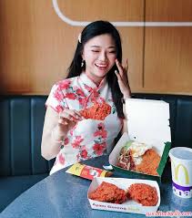 Serving size = per 100g regular, per 100g spicy. Sunshine Kelly Beauty Fashion Lifestyle Travel Fitness Mekdi Let S Eat Nasi Lemak Mcd