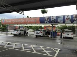 Bahagian 3 ialah polish dan coating polish dan coating ini bukan sahaja pada bahagian badan kereta ia termasuklah pada lampu utama kereta. Shine Shine Car Wash Di Bandar Seremban