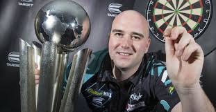 The usual capacity for the event is 2000. Crawl Miraculous Very Nice Pdc Darts World Matchplay 2018 Unchevalpourmieuxvivre Com