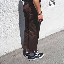 Brown Dickies 873 Mens Street Style Summer Streetwear Men Outfits Skater Style Men