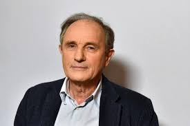 Francis Lalanne traité d'“abruti” : le Dr Hamon convoqué par l'Ordre des  Médecins