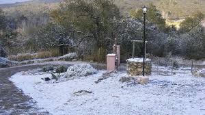 La agencia meteorológica météo france lanzó este sábado una alerta naranja por nieve y hielo en 13 departamentos de francia. Nieve En La Falda Picture Of Del Arriero Cabanas La Falda Tripadvisor