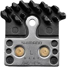 Replacing them as soon as they become worn is a must. Top Rated In Car Brake Pads And Helpful Customer Reviews Amazon Co Uk