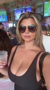 chloepearllingerie 🤍🤍