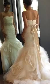 Vera Wang Gemma 3 650 Size 2 Used Wedding Dresses Used Wedding Dresses Preowned Wedding Gowns Wedding Dresses