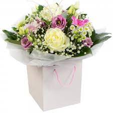 Roses, lilies, orchids, tulips, sunflowers, irises Send Flowers To Australia From South Africa