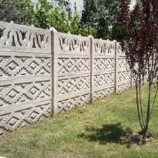 Bahçe çitleri , öncelerde yaşadığımız yerde sınır koymak yada güvenlik önlemi almak için kullanıyordu.artık dekoratif peyzaj düzenleme aracı olarak daha sıklıkla kullanıldığını söyleyebiliriz. Beton Bahce Duvar Uygulamalari Corlu Karakas Ticaret Panel Tel Cim Cit Ferforje Dekoratif Tas