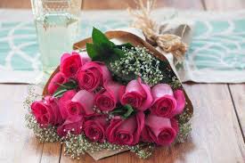 Benchmark bouquets flowering fields, with vase (fresh cut flowers). 5 Ways To Extend The Life Of Roses Whole Foods Market