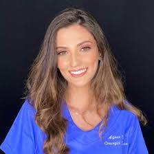 Agnes Costa's Instagram, Twitter & Facebook