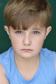 Fay Mitchell's Instagram, Twitter & Facebook