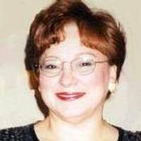 Dana Gilson's Instagram, Twitter & Facebook