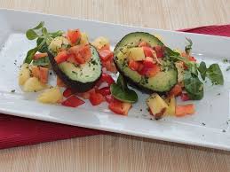 Erfrischender Salat Aus Der Karibik Ein Hauptgericht Fur Zwei Oder Eine Vorspeise Fur Vier Personen U Vorspeisen Rezepte Einfache Gerichte Karibische Kuche