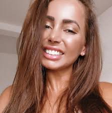 Profile for Andreia Marques Art