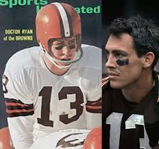 1964 NFL champion Browns backfield with #56 John Morrow at center. Gary  Collins 86 FL, Jim Brown 32 FB Ernie Green 48 HB Frank Ryan QB