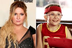 Abigail Breslin Reflects on Little Miss Sunshine Role