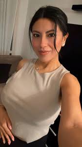 Hola 👋.mi bella Dama soy honesto y amo la verdad y me gusta ser justo pues  estoy separado por más de 3 años y deseo divorciarme eso es todo