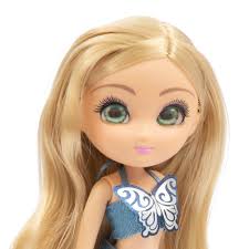 Giochi Preziosi, Unique Eyes Bambola Fashion Doll Amy, Bambola Bambina dai  3 Anni, le Uniche Bambole che ti Seguono con lo Sguardo, Accessori Moda e  Zainetto Colorato : Amazon.it: Giochi e giocattoli