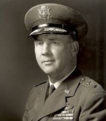 Perry M Hoisington II (1916-2006)