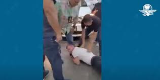Pe numele lui florian tudor sunt șapte capete de acuzare, printre care grup infracţional organizat, şantaj şi instigare la tentativă. 2icqs 6omrs9qm