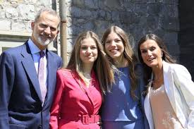 Escándalo en España. Letizia no sería la madre de las princesas Leonor y Sofia