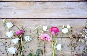 Dann vertrauen sie auch ihren blumenschmuck ihren ausgebildeten floristmeister an. Hochzeitsbrauche Blumen Streuen